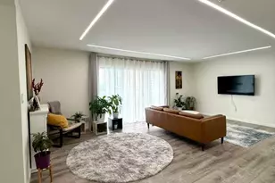 187 Tulip Ln, Freehold, NJ 07728 - Photo 7