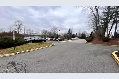 561 Cranbury Road #E, East Brunswick Township, NJ 08816 - Photo 27