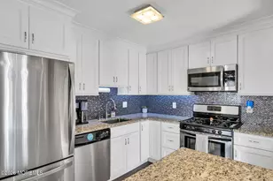 310 Larkspur Ln, Jackson, NJ 08527 - Photo 7