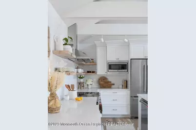 76 Bridge Avenue #REAR COTTAGE, Bay Head, NJ 08742 - Photo 3