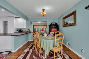17 Sunnyside Rd, Howell Township, NJ 07731 - Photo 9
