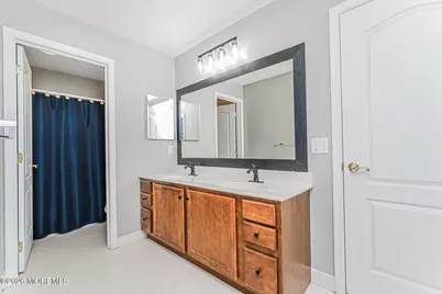 15 Cornwallis Court, Manalapan Township, NJ 07726 - Photo 35