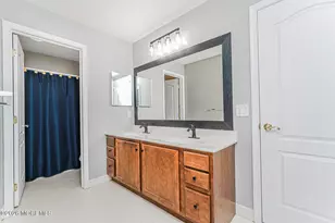 15 Cornwallis Ct, Manalapan Township, NJ 07726 - Photo 35