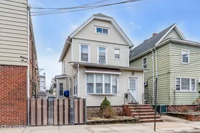 6 Lincoln Place, East Rutherford, NJ 07073 - Photo 3