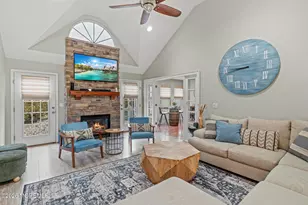 647 Hugo Dr, Toms River Township, NJ 08753 - Photo 11