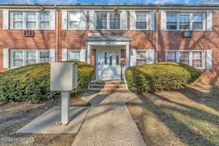 48 Stonehurst Blvd, Freehold, NJ 07728 - Photo 25