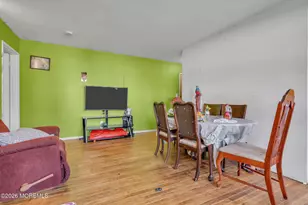 48 Stonehurst Blvd, Freehold, NJ 07728 - Photo 11