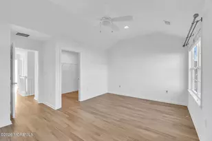 40 Thistledown St, Tinton Falls, NJ 07753 - Photo 25