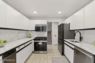 18 Aspen Ave, Englishtown, NJ 07726 - Photo 11