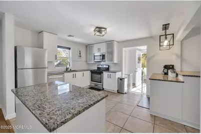 24 Maplewood Avenue, Keansburg, NJ 07734 - Photo 21