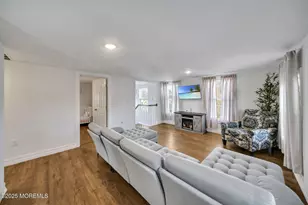 24 Maplewood Ave, Keansburg, NJ 07734 - Photo 11