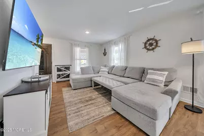 24 Maplewood Avenue, Keansburg, NJ 07734 - Photo 23