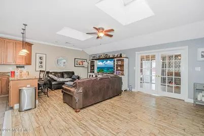 943 Jennifer Lane, Manahawkin, NJ 08050 - Photo 15