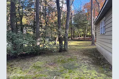 824 S Lake Drive, Lakewood, NJ 08701 - Photo 5