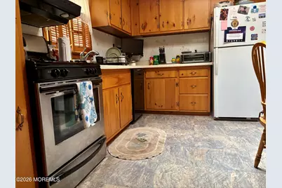 824 S Lake Drive, Lakewood, NJ 08701 - Photo 13