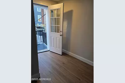 3136 Summit Avenue, Union City, NJ 07087 - Photo 9