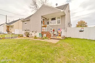 33 Menlo Ave, Metuchen, NJ 08840 - Photo 3