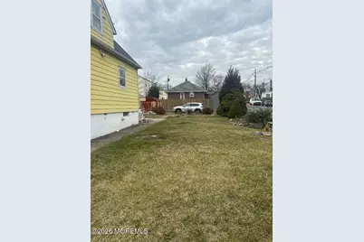 653 Raritan Avenue, Perth Amboy, NJ 08861 - Photo 3