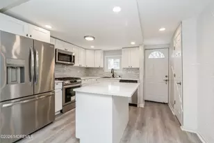 21 Mathiasen Pl, Matawan, NJ 07747 - Photo 5