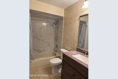 611 Wellington Place, Aberdeen Township, NJ 07747 - Photo 7