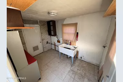 121-123 Stone Road, Union Beach, NJ 07735 - Photo 19