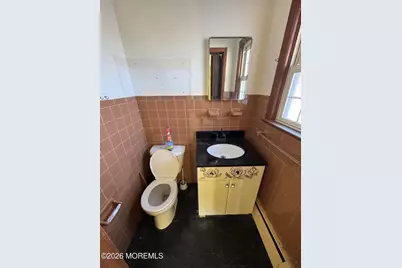 121-123 Stone Road, Union Beach, NJ 07735 - Photo 15