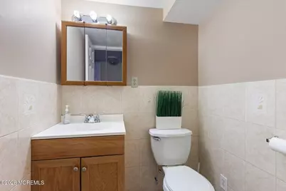 65 Willow Avenue, Iselin, NJ 08830 - Photo 27