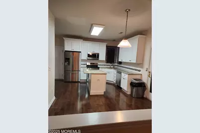 42 Vardon Way, Farmingdale, NJ 07727 - Photo 5