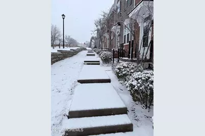 1207 English Lane #1207, Sayreville, NJ 08859 - Photo 3