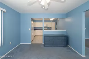 42 Buttonwood Ct, Lakewood, NJ 08701 - Photo 17