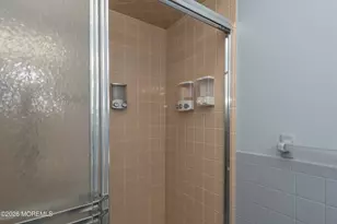 42 Buttonwood Ct, Lakewood, NJ 08701 - Photo 31