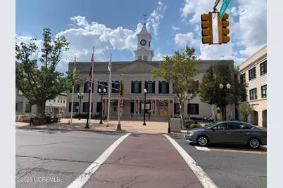 4 E Main Street #2 B, Freehold, NJ 07728 - Photo 9