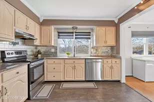 1029 Lucy Ln, Toms River Township, NJ 08753 - Photo 13