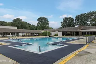 175 Amberly Dr, Manalapan Township, NJ 07726 - Photo 19