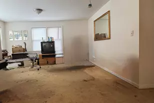 8 Shadynook St, Keansburg, NJ 07734 - Photo 3