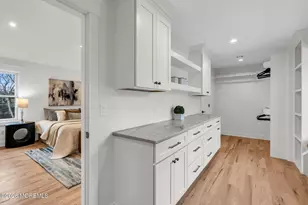 70 Valley Dr E, Atlantic Highlands, NJ 07716 - Photo 35