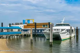 23 E Manor Sq Square, Highlands, NJ 07732 - Photo 23