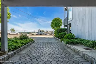 23 E Manor Sq Square, Highlands, NJ 07732 - Photo 21