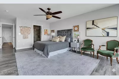 23 E Manor Sq Square, Highlands, NJ 07732 - Photo 11