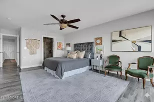 23 E Manor Sq Square, Highlands, NJ 07732 - Photo 11