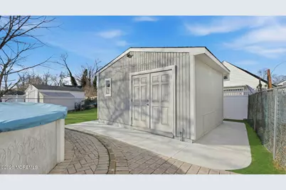 811 Rue Avenue, Point Pleasant, NJ 08742 - Photo 33