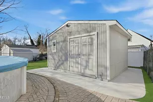 811 Rue Ave, Point Pleasant, NJ 08742 - Photo 33