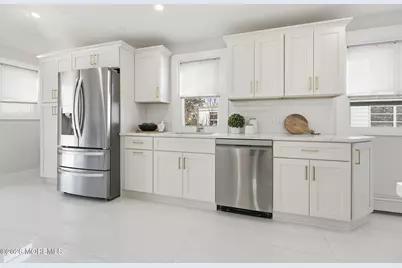 811 Rue Avenue, Point Pleasant, NJ 08742 - Photo 13