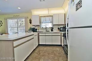 185 Prince Charles Dr, Toms River Township, NJ 08757 - Photo 33