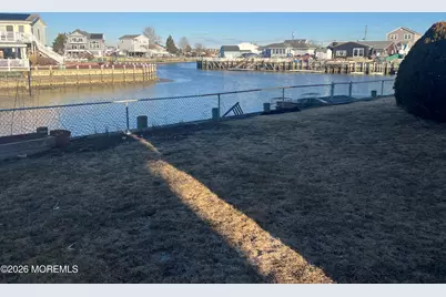 149 E Susquehanna Drive, Little Egg Harbor, NJ 08087 - Photo 9