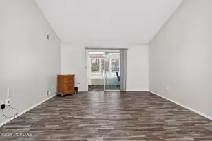 103 Maplecrest Dr E, Lakewood, NJ 08701 - Photo 15