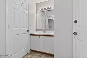 103 Maplecrest Dr E, Lakewood, NJ 08701 - Photo 23