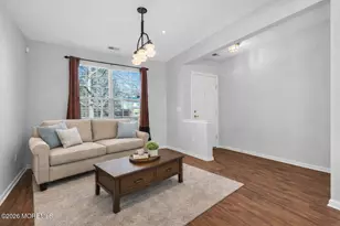 18 Hartack Rd, Manalapan Township, NJ 07726 - Photo 5