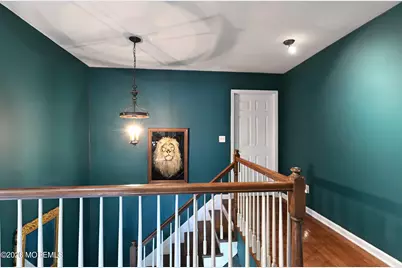 12 Thompson Avenue, Leonardo, NJ 07737 - Photo 11