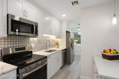 3 Auburn Court, Red Bank, NJ 07701 - Photo 17